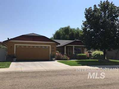 6066 S Roaring River Ave. #6066 Boise, ID 83709