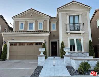 11945 Ancona Way Porter Ranch, CA 91326