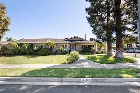 3104 Country Club Dr Costa Mesa, CA 92626