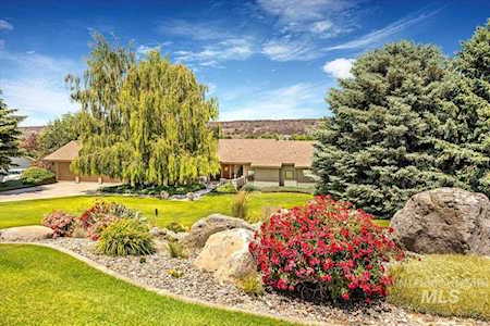 132 Country Club Drive Buhl, ID 83316