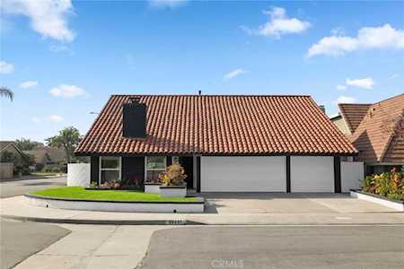 22041 Jonesport Ln Huntington Beach, CA 92646