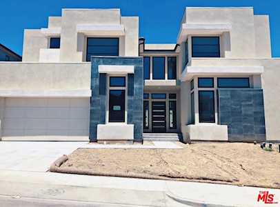 20513 W Birmingham Way Porter Ranch, CA 91326