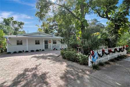 513 Crystal Beach Ave Crystal Beach, FL 34681