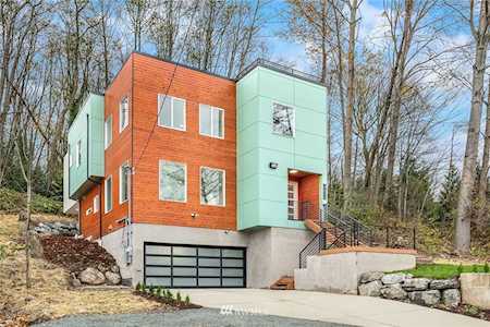 4436 23rd Ave SW Seattle, WA 98106