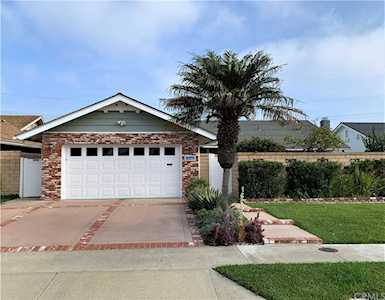 19642 Constellation Ln Huntington Beach, CA 92646