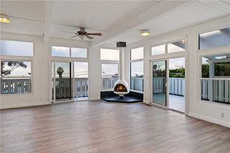 31913 9th Ave #A Laguna Beach, CA 92651