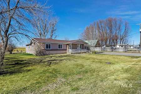 3397 N 4550 E Murtaugh, ID 83344