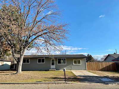 2122 S Division Ave Boise, ID 83706
