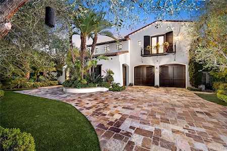 36 Gondoliers Bluff Newport Coast, CA 92657