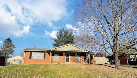 717 Kingston Rd Lexington, KY 40505