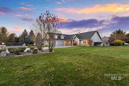 1484 W Powder Ct. Eagle, ID 83616