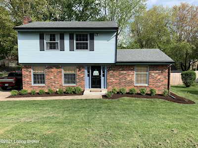 12112 Hillside Dr Goshen, KY 40026