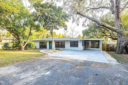 2106 Seaman Rd Tampa, FL 33612