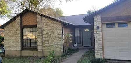 2813 Goldbridge DR Austin, TX 78745