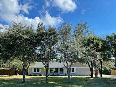 8296 Sycamore Dr New Port Richey, FL 34654