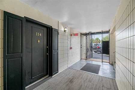 2302 S Manhattan Ave #114 Tampa, FL 33629