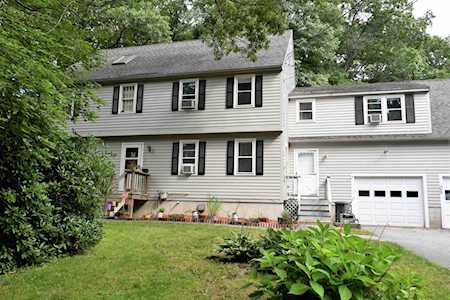 9 Kingsbury St #9.5R Derry, NH 03038