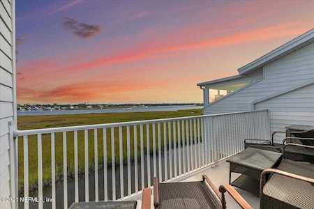 3363 Lighthouse Point Ln Jacksonville Beach, FL 32250