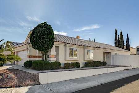 2301 Loggerhead Rd Las Vegas, NV 89117