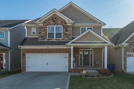 2089 Falling Leaves Ln Lexington, KY 40509
