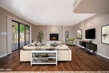 13209 N 101st Place Scottsdale, AZ 85260