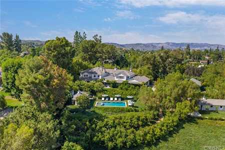 24304 Little Valley Rd Hidden Hills, CA 91302