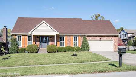 312 Beckley Woods Dr Louisville, KY 40245