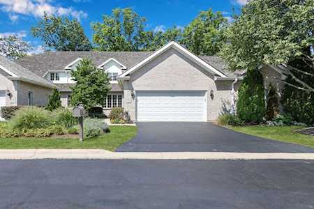 1146 Pine Oaks Circle Lake Forest, IL 60045