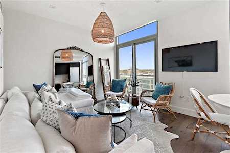 501 West Ave #1006 Austin, TX 78701