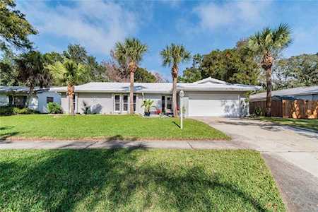 2188 Wateroak Dr N Clearwater, FL 33764