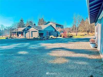 38304 NE 94th Ave La Center, WA 98629