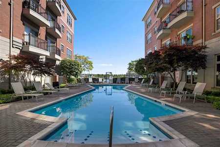 15 Warren St #307 Jersey City, NJ 07302