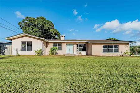 2057 Dawn Dr Clearwater, FL 33763