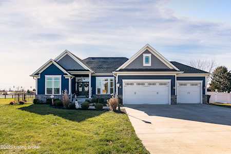1000 Cobblestone Ave Pioneer Village, KY 40165