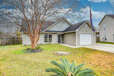 111 Alcester Rd Goose Creek, SC 29445