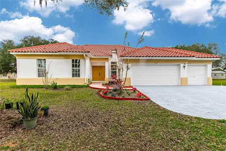 10509 Lithia Estates Dr Lithia, FL 33547