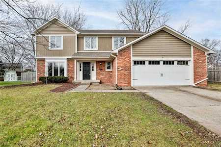 206 Deerberry Ct Noblesville, IN 46062