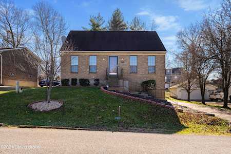 9408 Jo Ct Louisville, KY 40299