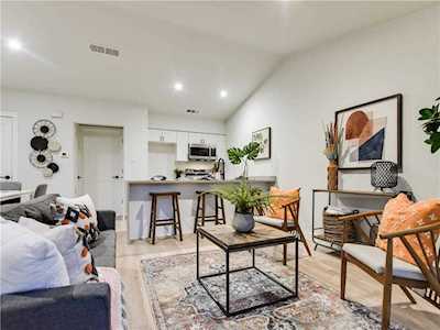 1215 Hollow Creek DR #4 Austin, TX 78704