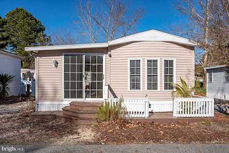 350 Pine Cone Dr Berlin, MD 21811
