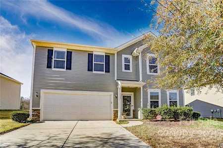 7323 Cedarfield Rd Charlotte, NC 28227