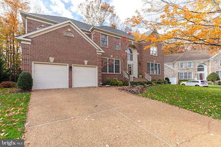 13207 Franklin View Ct Fairfax, VA 22033