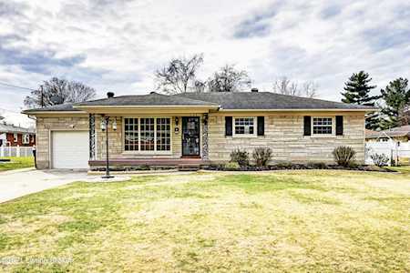 11504 Semillon Ln Louisville, KY 40272