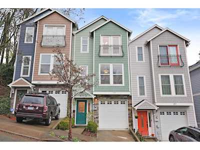 211 S Seymour Ct Portland, OR 97239