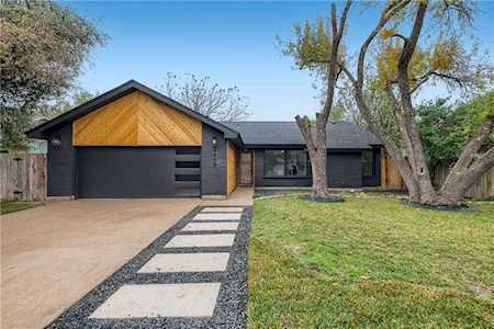 5808 Cannon Mountain DR Austin, TX 78749