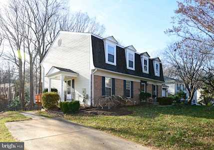 10596 Reeds Landing Circle Burke, VA 22015