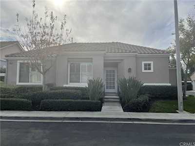 13465 S Cook Ct Tustin, CA 92782