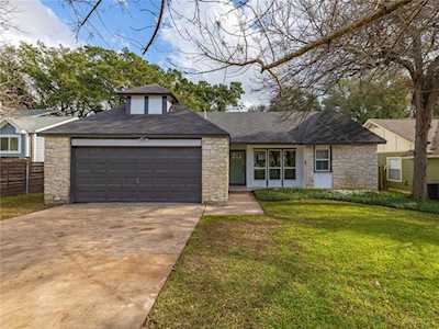 4913 Transit CIR Austin, TX 78727