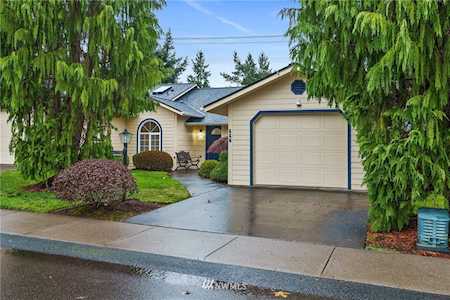 115 Robert Frost Dr Centralia, WA 98531