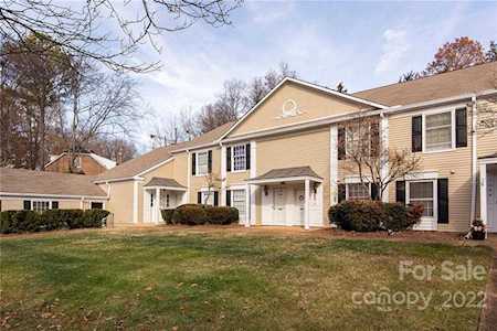 7062 Quail Hill Rd Charlotte, NC 28210